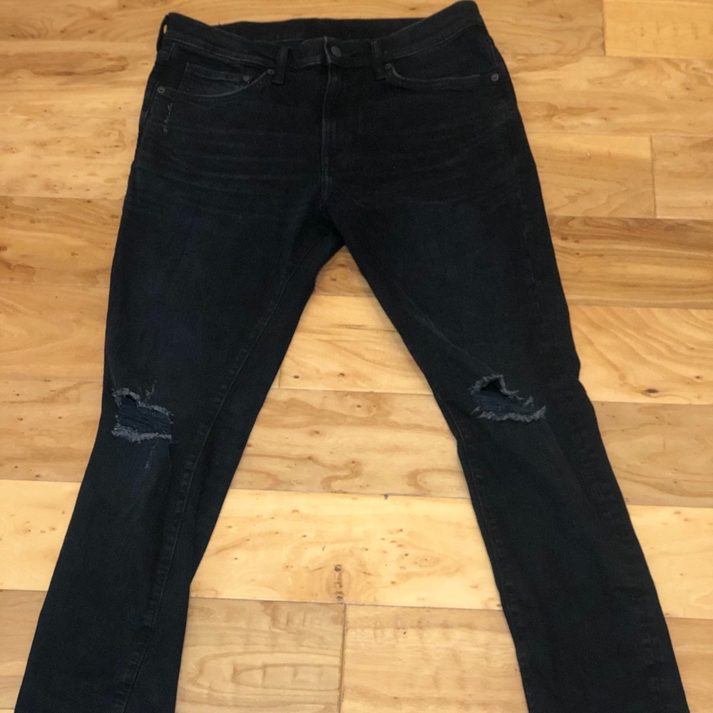 Skinny Black Jeans